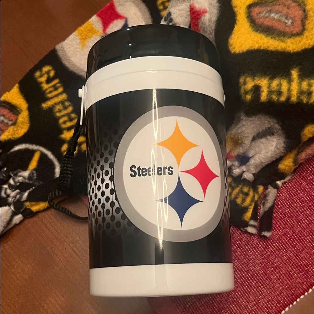 32oz Pittsburgh Steelers Black and Gold Tumbler